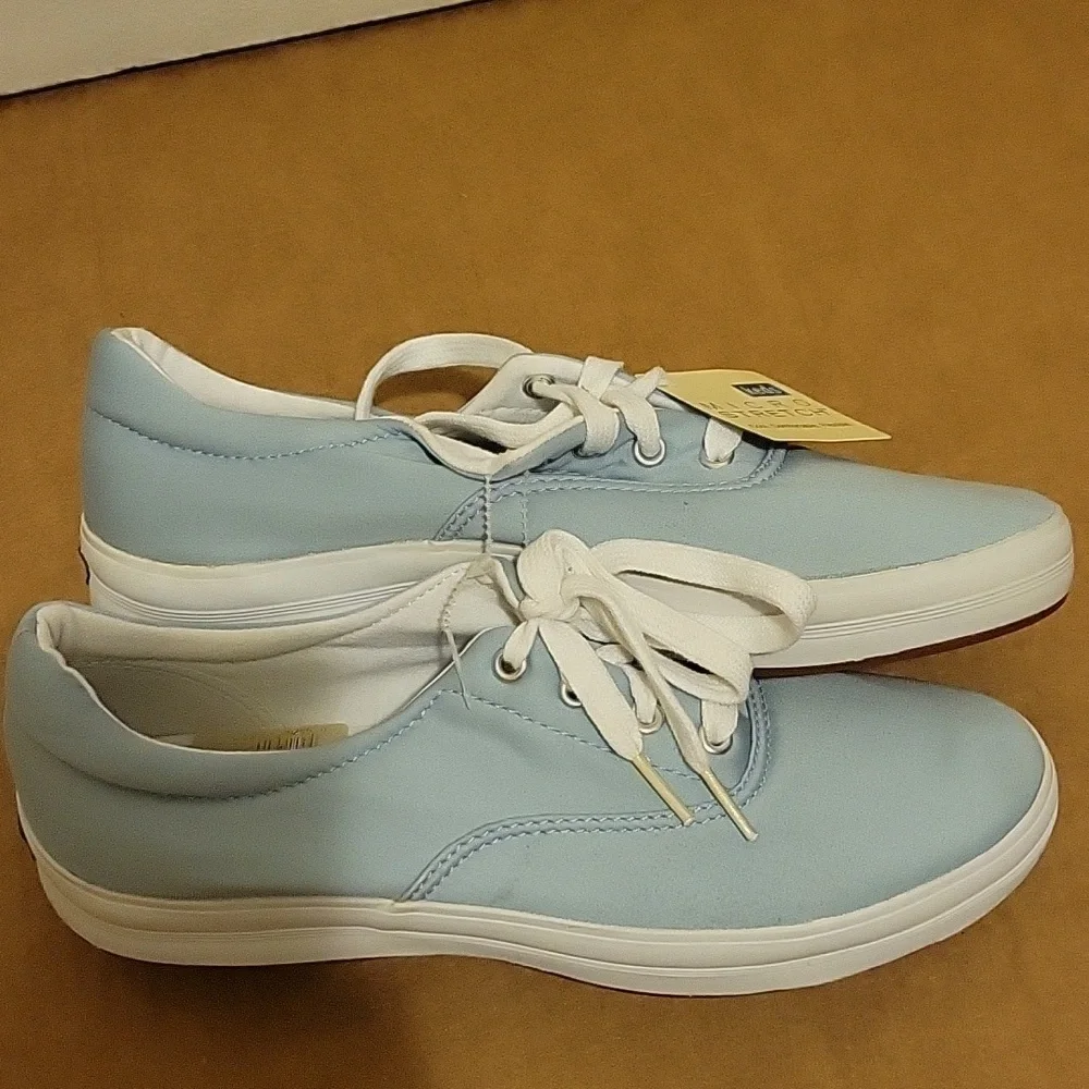 NWT: Keds Micro Stretch Women's Sneakers - Picture 2 of 15